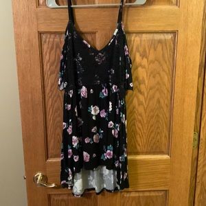 Torrid floral and lace coke shoulder